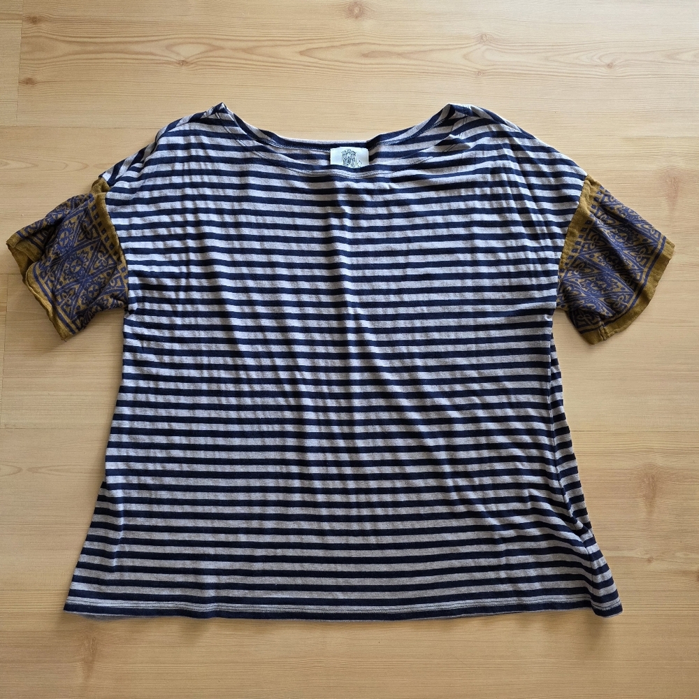 Anthro Striped Black and White Top with Patterned Sleeves L